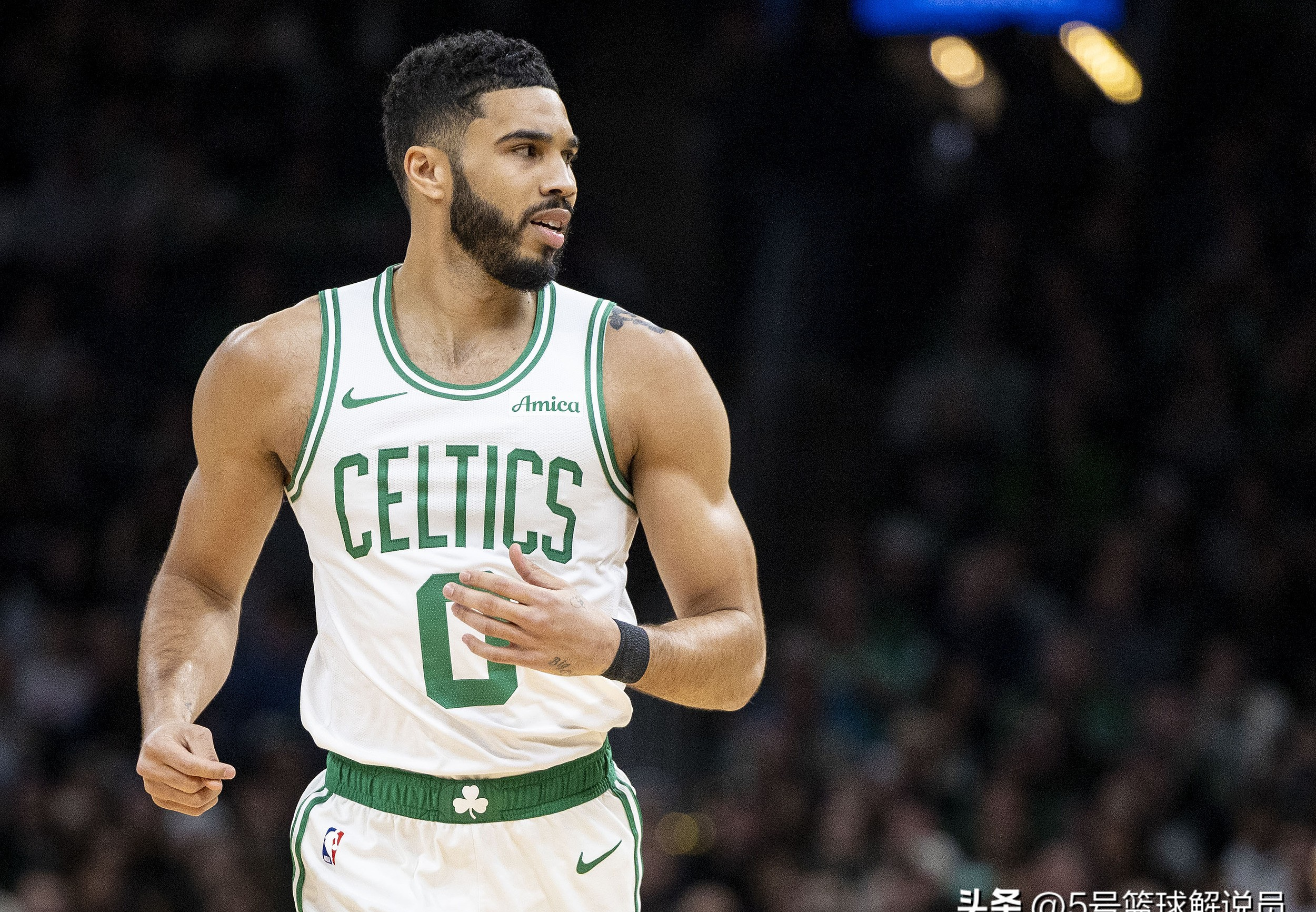 塔图姆击败老对手利物浦，晋级之路一路高歌(塔图姆集锦)